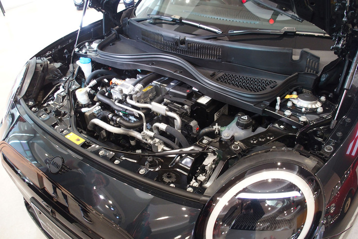 MINIジョンクーパーワークスE（パワートレイン）