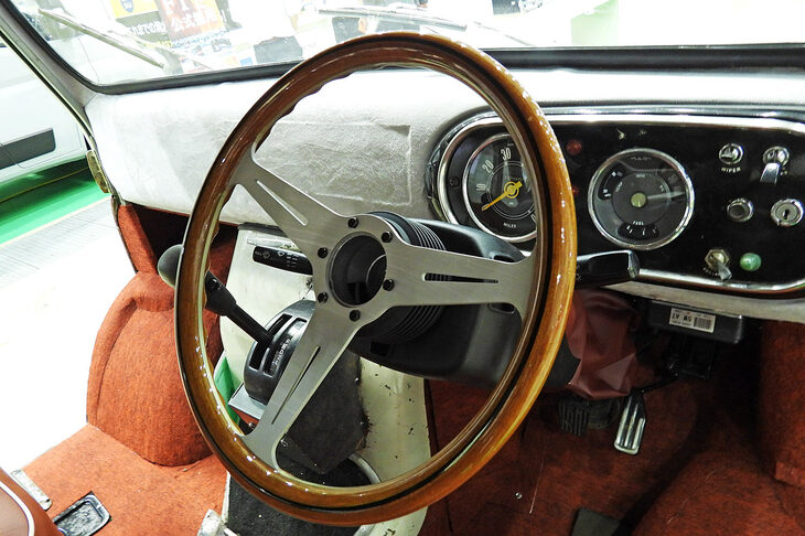 ベッドフォードCAドーモビル（1961年）／Classic Camper Japan by RANGERS