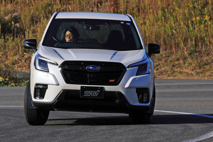 スバル・フォレスターSTI Sport STIパフォーマンスパーツ装着車