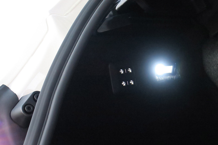 フェラーリ・プロサングエ（ラゲッジスペース）