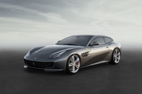 フェラーリ、GTC4ルッソを披露【ジュネーブショー2016】