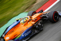 6戦を終えた時点で、コンストラクターズランキングでレーシングポイントの後ろ、4位につけていたマクラーレンは、カルロス・サインツJr.が予選7位と好位置を獲得するも、レース直前にエキゾーストの問題が発生し出走ならず。今季予選で毎戦トップ10内につけていたランド・ノリス（写真）は、10番グリッドから7位入賞を果たし、マクラーレンはランキング3位に順位を上げた。（Photo=McLaren）