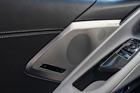 「2LT」と「3LT」には、14基のスピーカーからなるBOSEパフォーマンスシリーズのオーディオが搭載される。