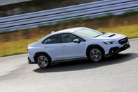 アクセルレスポンスが明らかに向上した新型「WRX S4」。速さはもちろん、運転のしやすさが印象的だった。