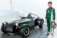 可夢偉が手掛けた特別な「セブン」が登場