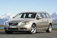 一番高い値上げで25万円アップとなる「V70 T-6」（写真は欧州モデル）。