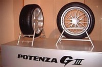 ブリヂストン、新タイヤ「POTENZA G III」を発表の画像