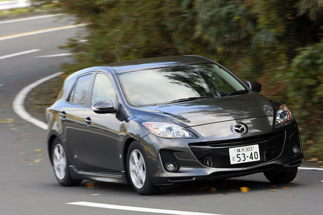 【スペック】全長×全幅×全高＝4460×1755×1465mm／ホイールベース＝2640mm／車重＝1330kg／駆動方式＝FF／2リッター直4DOHC16バルブ（154ps/6000rpm、19.8kgm/4100rpm）／価格＝215万円（テスト車＝212万9000円）