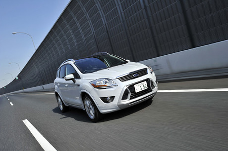 �t�H�[�h�E�N�[�K �C���f�B�r�f���A���i4WD/5AT�j�c�c398���~�t�H�[�h�̒��^SUV�u�N�[�K�v�̃��C���i�b�v��...