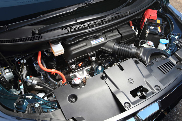 ステップワゴン 2.0 スパーダ ハイブリッド G ホンダセンシング 純ワイド9ナビ　純8型後席フリップモニタ ステップワゴン 2.0 スパーダ ハイブリッド G EX ホンダセンシング