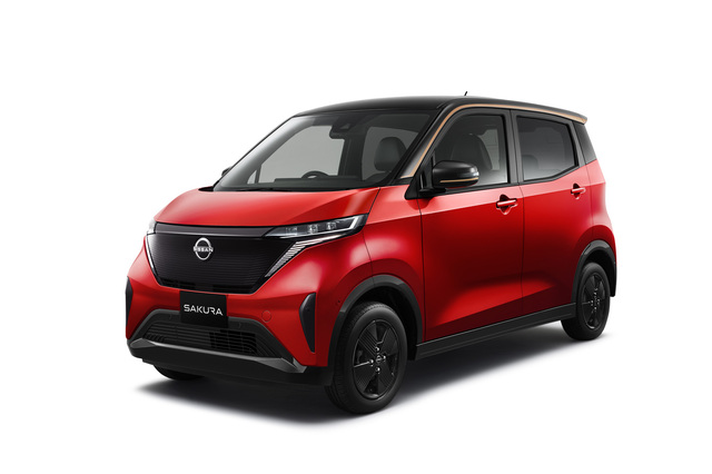 日本製EVスクーター サクラはピンクサドル付き 新品 展示車一台特売最大