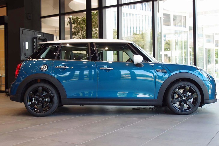 MINIクーパーSD 5ドア