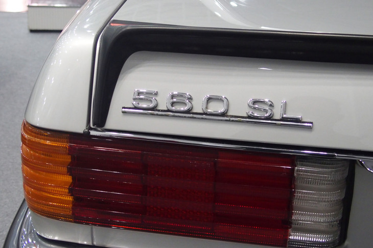 メルセデス・ベンツ560SL（1989年）／ヤナセクラシックカーセンター
