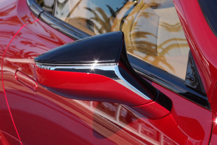 レクサスLC500（サイドミラー）