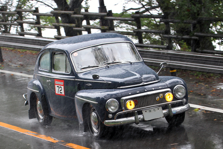 「神5」のシングルナンバーを持つ1959年「ボルボPV544」。“神”は神戸ではなく、神奈川の略である。