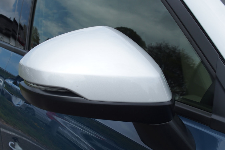 ホンダ・ヴェゼルe：HEV Z PLaYパッケージ（ドアミラー）