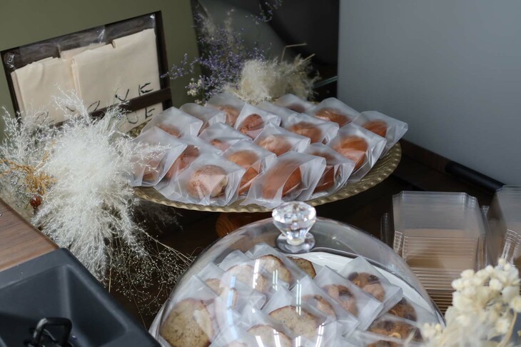 日産マーチ パティシエ コンセプト（荷室内のスイーツ）