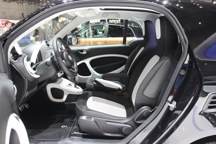 スマート・フォーツー