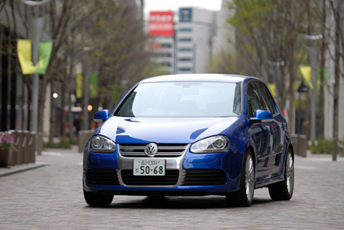 フォルクスワーゲン・ゴルフR32(4WD/2ペダル6MT)【ブリーフテスト 