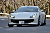 フェラーリGTC4ルッソ