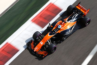 周囲の期待とは裏腹に、良い結果を残せなかったマクラーレン・ホンダ。コンビ最後のシーズンとなった2017年の成績は、コンストラクターズポイントが30点。順位は9位というものだった。