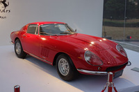 写真は「フェラーリ275GTB」。このモデルが日本で車両登録された1966年が、日本での“フェラーリ元年”となる。