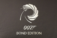 アストン、『007』の新作を祝う特別なDB9を発表の画像
