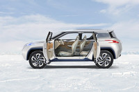 日産、4WDの燃料電池車「テラ」を出展【パリサロン2012】の画像