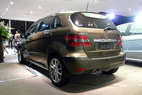 メルセデスA／Bクラスがフェイスリフト、限定車も発売の画像