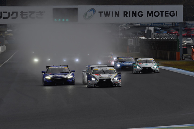 MOTUL AUTECH GT-Rが2年連続でタイトル獲得 【ニュース】 - webCG