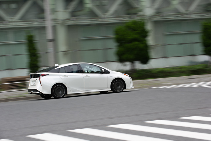 今回のデモカーには「TRDサスペンションセット」が装着されていたが、実際には「Toyota Safety Sense P」装着車に取り付けることはできない。