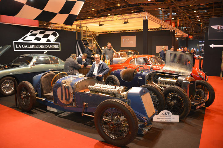 実際にクルマの売買が行われる、トレードショー形式のクラシックカーイベント「レトロモビル」。