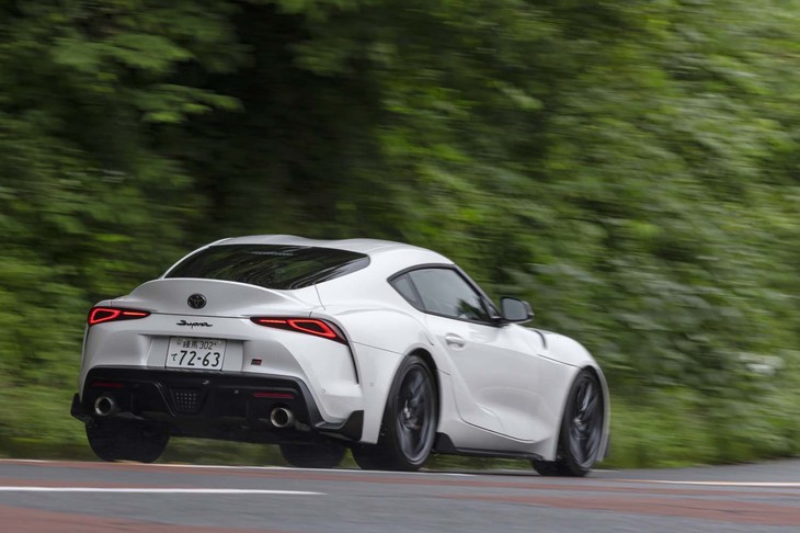 最新モデルでも硬派なスポーツカーぶりには変化がなかった「スープラ」。パワーを与えると後輪がムズムズするような感覚が味わえる。