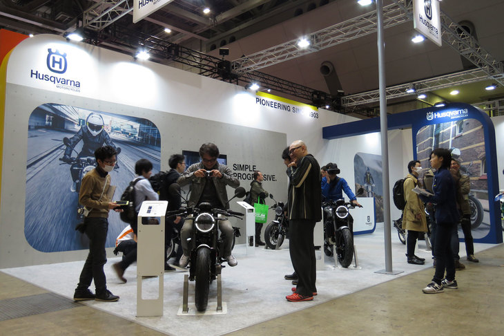 ハスクバーナブースの様子。