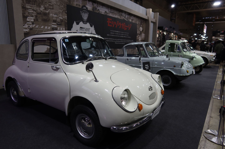 豊田章男 トヨタ自動車会長が少年時代に憧れていたクルマを並べた「モリゾウガレージ」のコーナー。