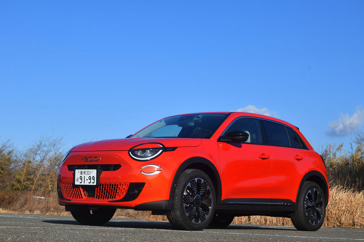 フィアット600eラプリマ