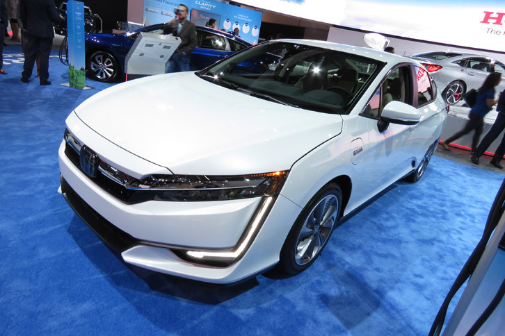 ホンダ・クラリティ プラグインハイブリッド