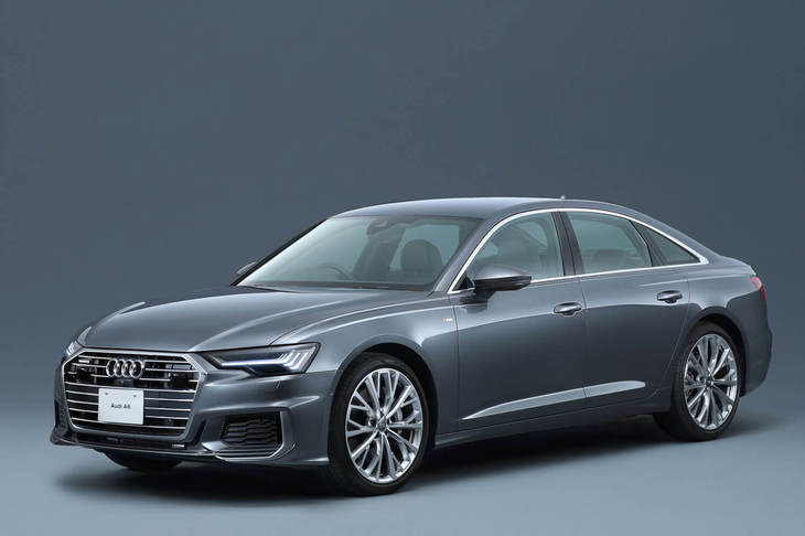 新型「アウディA6」。筆者が試乗した「A6 55 TFSIクワトロSライン」の価格は1035万円から。