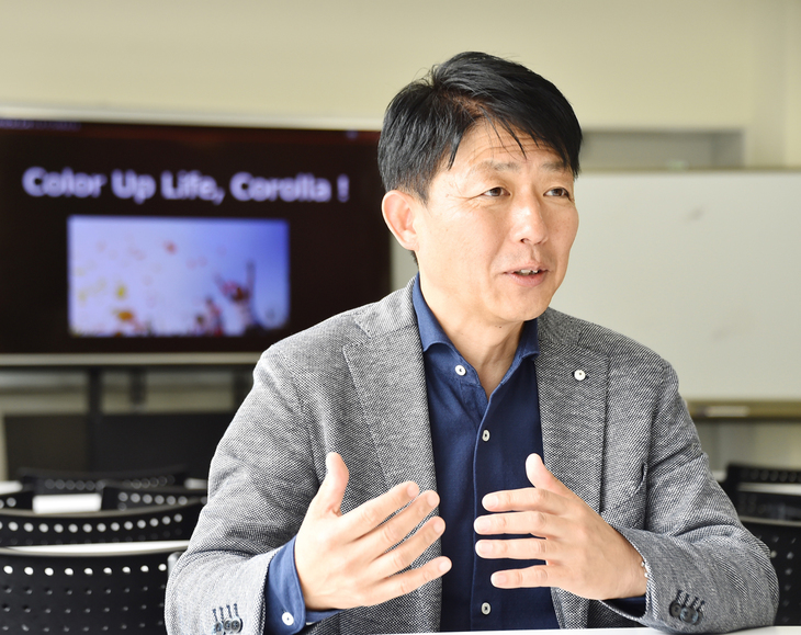 「このクルマは、5大陸をトータル100万km走りこんで入念に開発しました」と、小西さんの解説にも熱がこもる。