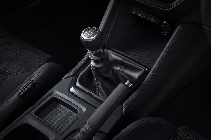 現行型「WRX」の日本仕様として初めて6段MTを搭載するSTIのコンプリートカー「WRX STI Sport#」。6段MTは、海外向けMTのアセットを活用して開発されている。