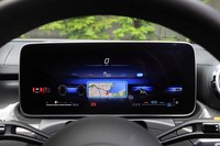 メーターパネルにあたるコックピットディスプレイのサイズは12.3インチ。表示を切り替えた時の様子が一覧表示されるので使いやすさがアップした。