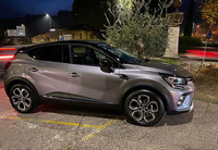 知人のドメニコ君がこのほど入手した「ルノー・キャプチャーdCi95」。