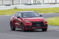 「レクサスLBX MORIZO RR」登場　「GRヤリス」のパワーユニットを移植した小型クロスオーバーの画像