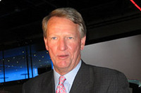 「ルノー・日産との提携が実現しても、自分は辞めるつもりはない」と、強気な発言をしたのは、その動向に注目が集まるゼネラルモーターズのリック・ワーゴナー会長。