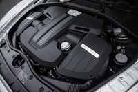 「コンチネンタルGT」や「フライングスパー」に搭載される4リッターV8エンジン。