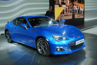 「トヨタ86」とともに、注目を集めていたのが「スバルBRZ」。手頃なFRスポーツというコンセプトは、確かに個性的だ。