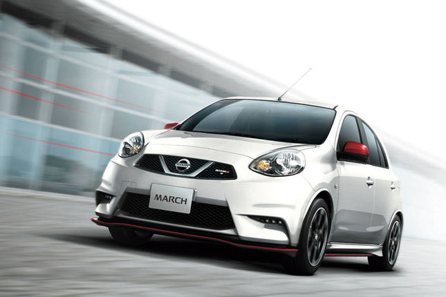 「日産マーチ NISMO S」