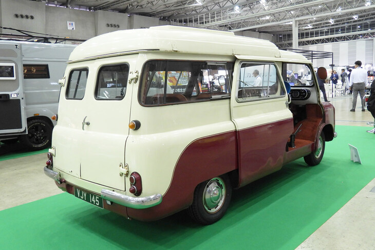 ベッドフォードCAドーモビル（1961年）／Classic Camper Japan by RANGERS