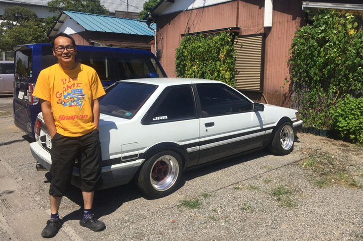 クマは現在も「トヨタ・カローラレビン（AE86）」を所有していた。