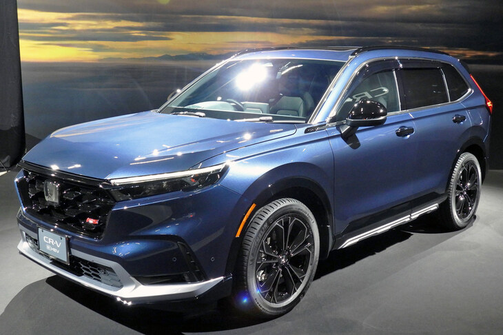 ホンダCR-V e：HEV RSブラックエディション ホンダアクセス用品装着車